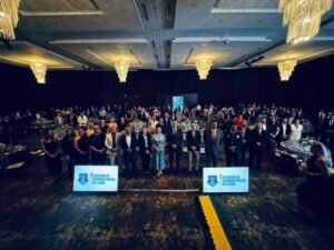 La SSPE de Chihuahua reconoció a BET-SA con el Galardón a la Excelencia 2026, otorgado solo a 61 de las 258 empresas de seguridad privada registradas en el estado.